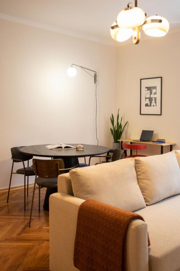 Design 1Bdr Apartment With Balcony Zagreb Luaran gambar